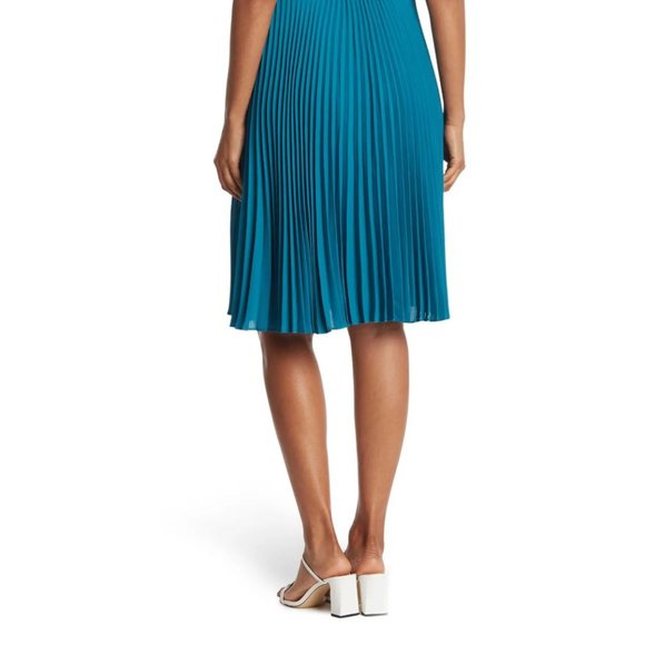 Nanette Nanette Lepore Teal Smocked Neck Pleated Sleeveless Dress 10 - Picture 6 of 15